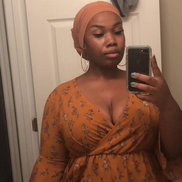 yitsmeshaniya